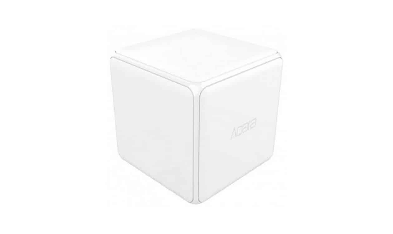 Buy Aqara Cube MFKZQ01LM Online in | Sharaf DG