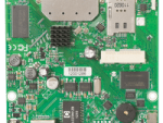 MikroTik RouterBOARD 912UAG-5HPnD with 5GHz radio,1 Gb port,1 MiniPCI-e,1 USB,1 Sim slot and 2 MMCX