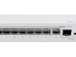 Huawei S110-8T2ST 8x10/100/1000BASE-T Ports 1xGE SFP Port 1x10/100/1000BASE-T Port with 7xAC Power Adapter (Fanless)