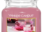 Yankee Candle Sweet Plum Sake Medium Jar