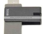 Baseline 32GB USB 2.0 Swivel Flash Drive